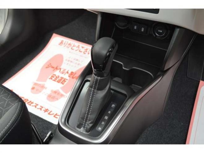 スイフト1.2 ハイブリッド MZ 4WD　ハイブリッド4WDセーフティサポート搭載スズキコネクト対応通信機装着車アイドリングストップ全方位モニター付9インチナビTVバックカメラLEDアダプティブクルーズコントロー電動パーキングブレーキ 登録済未使用車 1200