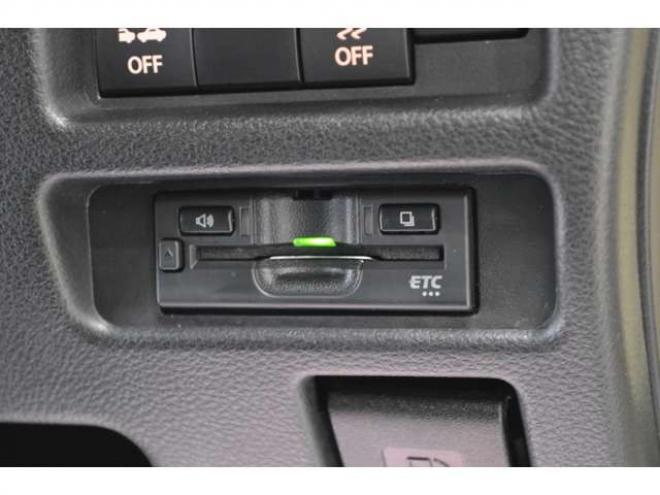 ハスラーJスタイル 4WD　ワンオーナー特別仕様車ハイブリッド4WDセーフティサポート搭載横滑り全方位モニター付9インチナビTVバックカメラ横滑り防止装置ハイビームアシストLEDビルトインETC 660