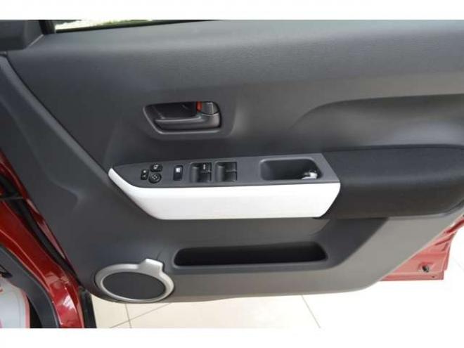 ハスラーG 4WD　ワンオーナー車Sエネチャージ4WDセーフティパッケージアイドリングストップ横滑り防止装置レーダブレーキサポート誤発信抑制機能SDナビTVバックカメラETCシートヒーター 660