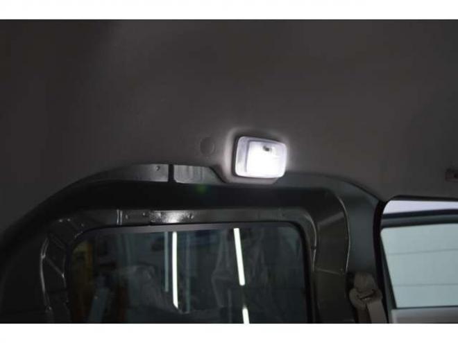 エブリィJリミテッド ハイルーフ 4WD　届出済未使用車4WDターボハイルーフセーフティサポート搭載アイドリングストップ両側オートスライドドア7インチワイドディスプレイオーディオハイビームアシストLEDライト後退時ブレーキサポート 660