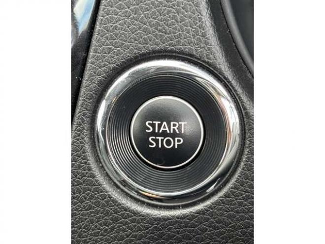 エクストレイル2.0 20S ハイブリッド 4WD　純正フルセグナビ　ETC　アラウンドビューカメラ　パーキングアシスト　ヒルディセントコントロール　クルーズコントロール　パーキングソナー 2000