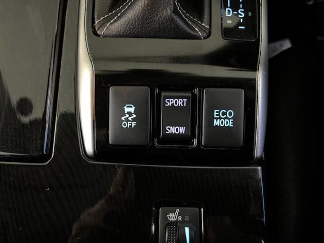 マークX寒冷地仕様　禁煙車　純正エンジンスターター　前後ドライブレコーダー　トヨタセーフティセンス　純正ナビ　フルセグ地デジ　ＤＶＤ再生　Ｂｌｕｅｔｏｏｔｈオーディオ　バックカメラ　純正ＬＥＤヘッドライト 4WD 2500 4Dr