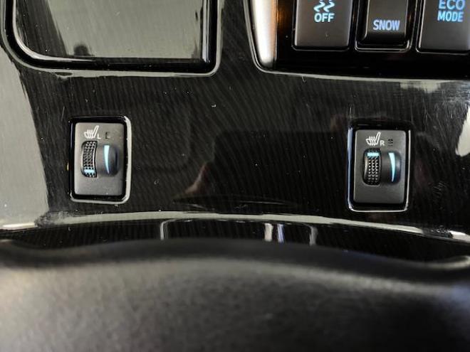 マークX寒冷地仕様　禁煙車　純正エンジンスターター　前後ドライブレコーダー　トヨタセーフティセンス　純正ナビ　フルセグ地デジ　ＤＶＤ再生　Ｂｌｕｅｔｏｏｔｈオーディオ　バックカメラ　純正ＬＥＤヘッドライト 4WD 2500 4Dr