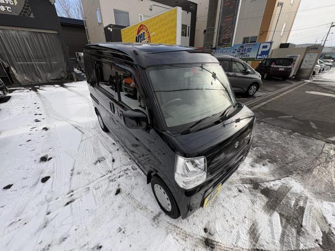 エブリィEVERY VAN 4WD JION TURBO一家に一台軽パコ　TURBO 寒冷地仕様　2検付　リアヒーター　Bluetoothフルセグナビ　キーレス　リビルトエンジン交換済　エンジンオイル交換　オイルエレメント交換　atf交換　スタットレス付 4WD 660 ５Dr