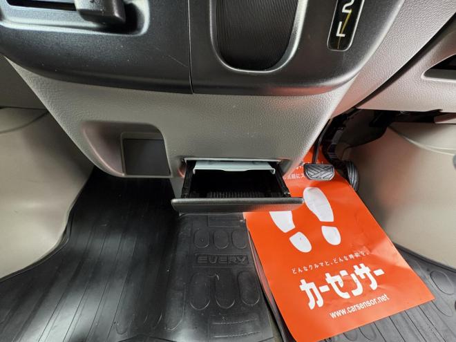 エブリィEVERY VAN 4WD JION TURBO一家に一台軽パコ　TURBO 寒冷地仕様　2検付　リアヒーター　Bluetoothフルセグナビ　キーレス　リビルトエンジン交換済　エンジンオイル交換　オイルエレメント交換　atf交換　スタットレス付 4WD 660 ５Dr