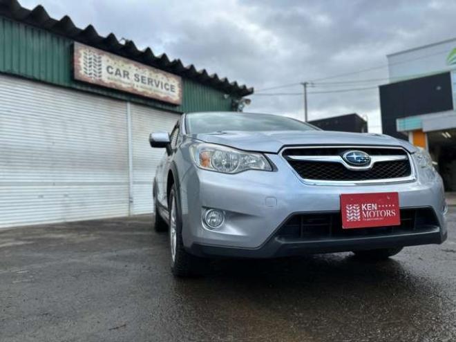 インプレッサXVハイブリッド 2.0i 4WD　ナビ　ワンセグ　アルミホイール　クルーズコントロール　ABS　横滑り防止装置　盗難防止装置　パワステ　パワーウィンドウ　スマートキー　キーレスエントリー　MTモード付　アイドリングストップ　ETC 2000