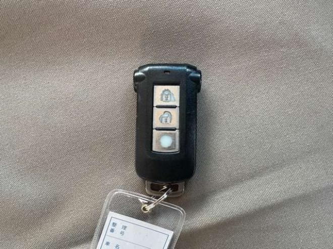 デリカD：5 2.2 D パワーパッケージ ディーゼルターボ 4WD　リフトUP/サイドガード/両側パワスラ/ETC 2300