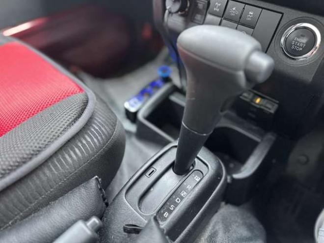 ハイゼットトラック ジャンボ エクストラ 3方開 4WD　荷台ボックス　地デジ　バックカメラ　パワステ　パワーウィンドウ　キーレスエントリー　アイドリングストップ　ABS　横滑り防止装置　盗難防止装置 660