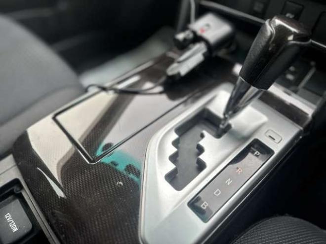 カムリハイブリッド2.5 Gパッケージ　純正アルミ　純正ナビ　ETC　ワンセグ　バックカメラ　パワステ　パワーウィンドウ　キーレスエントリー　電動シート　クルーズコントロール　横滑り防止装置　盗難防止装置 正規輸入車 2WD 2500