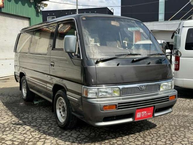 キャラバン3.0 リムジン　ワンオーナー/社外AW/クルコン/サンルーフ 2WD 3000