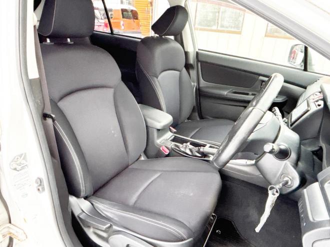 インプレッサ5ドア1.6i-L 4WD　ローンが不安な方＜優遇ローン＞本州仕入 1年保証　社外ナビ　フルセグTV