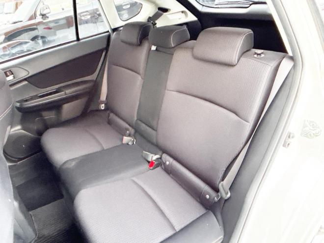 インプレッサ5ドア1.6i-L 4WD　ローンが不安な方＜優遇ローン＞本州仕入 1年保証　社外ナビ　フルセグTV