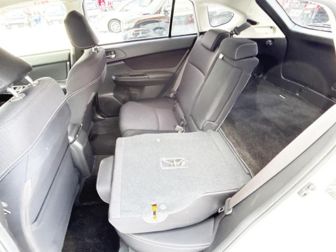 インプレッサ5ドア1.6i-L 4WD　ローンが不安な方＜優遇ローン＞本州仕入 1年保証　社外ナビ　フルセグTV