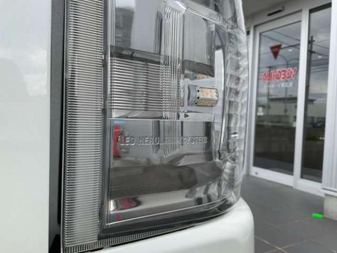 ハイエースバン2.8 スーパーGL ダークプライムII ロングボディ ディーゼルターボ 4WD　モデリスタフロントスポイラー　ワーク18インチAW　8インチナビTV 両側電動パワースライドドア 415COBRAフラットキット(ベッドキット) 2800