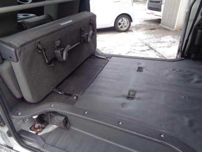 ハイエースバン2.8 DX ロング ディーゼルターボ 4WD　寒冷地仕様　415COBRA　丸目クラシックヘッドライトキット　SAFARIフロントリップスポイラー　16インチアルミ&トーヨーH30　リアヒーター　リアエアコン 2800