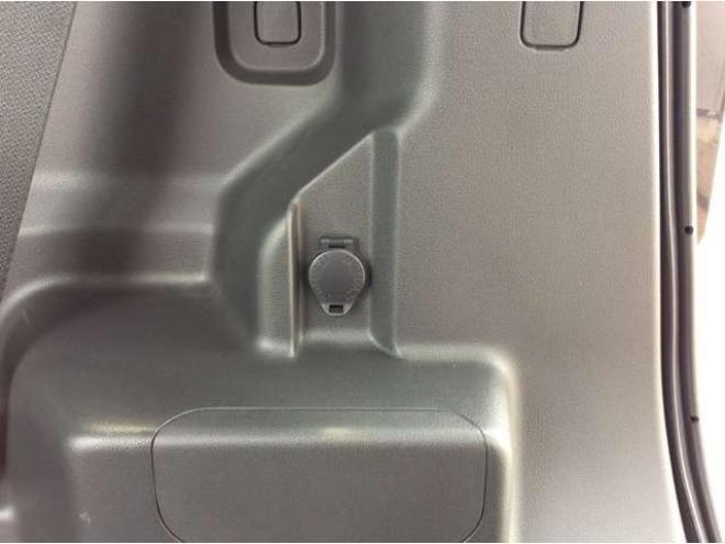 ピクシスメガL SAIII 4WD　両側パワスラ　プッシュスタート　スマートキー　運転席側シートヒーター　純正ナビ　フルセグTV　横滑り防止　アイドリングストップ　衝突被害軽減　オートライト　ドラレコ　ETC　バックカメラ　電動格納ミラー 660