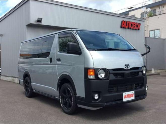 ハイエースバン2.8 DX ロング GLパッケージ ディーゼルターボ 4WD　キーレス　両側スライドドア　バックカメラ　メモリナビ　フルセグTV　フロントフォグランプ　衝突被害軽減システム　車線逸脱防止　横滑り防止装置　パワーヒート　オートマチックハイビーム　電動格納ミラー 2800