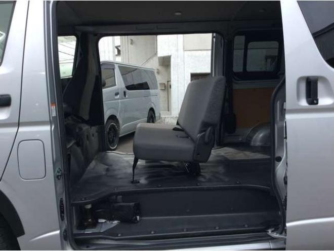 ハイエースバン2.8 DX ロング GLパッケージ ディーゼルターボ 4WD　キーレス　両側スライドドア　バックカメラ　メモリナビ　フルセグTV　フロントフォグランプ　衝突被害軽減システム　車線逸脱防止　横滑り防止装置　パワーヒート　オートマチックハイビーム　電動格納ミラー 2800