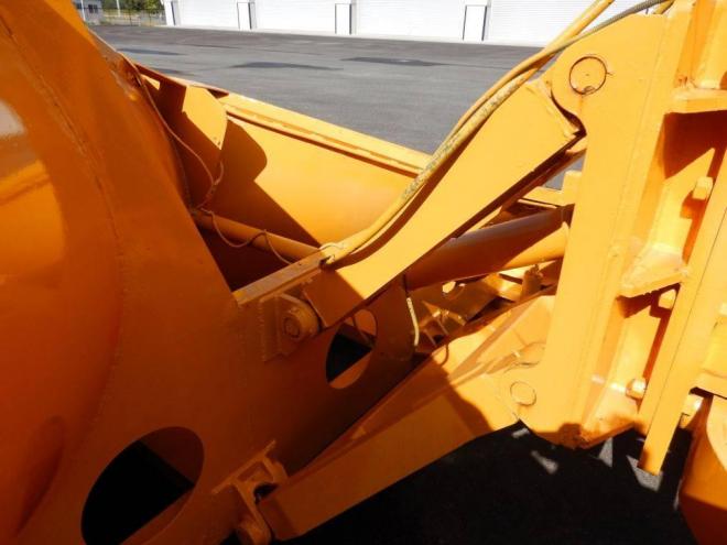 ホイールローダMG430E