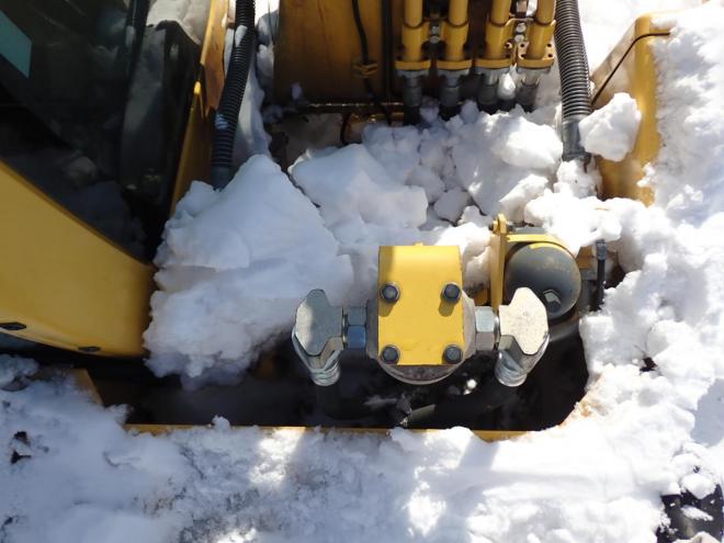 バックホーHB215LC-2　苫小牧ヤード