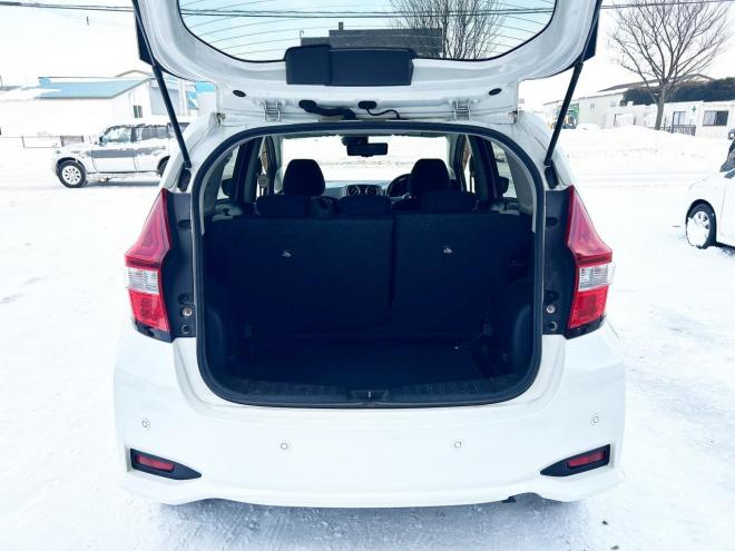 ノート1.2X FOURスマートセーフティED 4WD　ローンが不安な方＜優遇ローン＞本州仕入　寒冷地仕様　エマージェンシーブレーキ 4WD