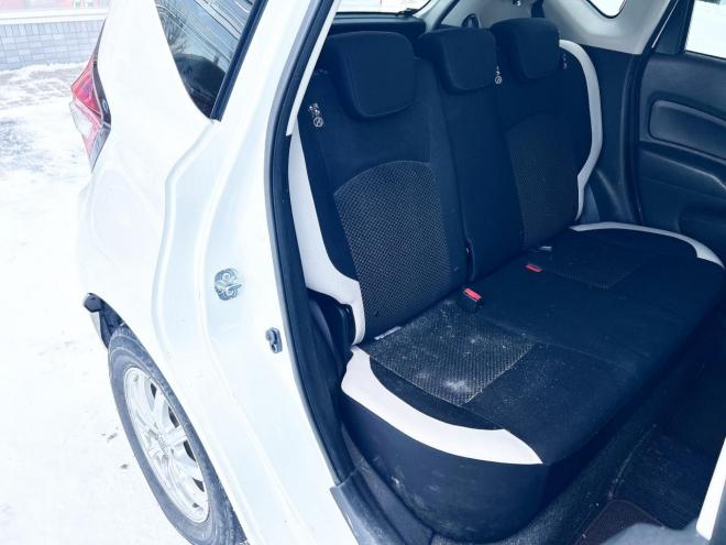 ノート1.2X FOURスマートセーフティED 4WD　ローンが不安な方＜優遇ローン＞本州仕入　寒冷地仕様　エマージェンシーブレーキ 4WD