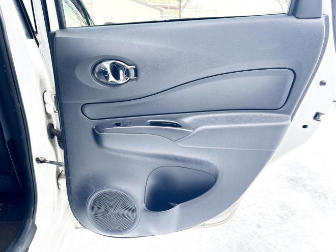 ノート1.2X FOURスマートセーフティED 4WD　ローンが不安な方＜優遇ローン＞本州仕入　寒冷地仕様　エマージェンシーブレーキ 4WD