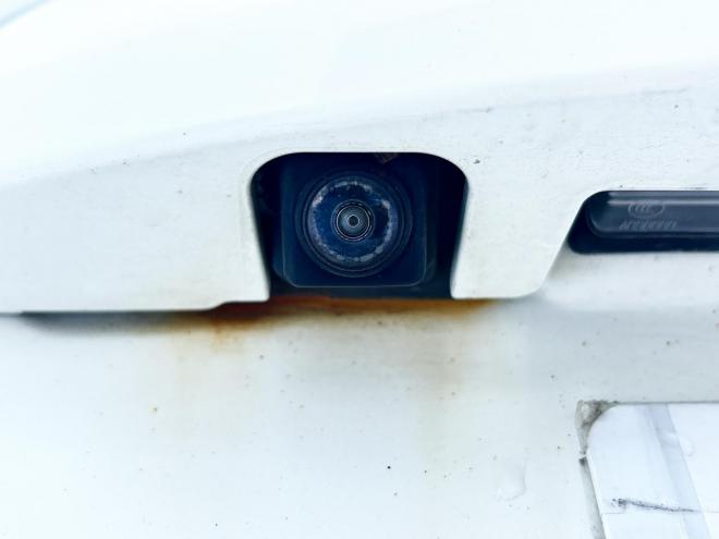 ノート1.2X FOURスマートセーフティED 4WD　ローンが不安な方＜優遇ローン＞本州仕入　寒冷地仕様　エマージェンシーブレーキ 4WD