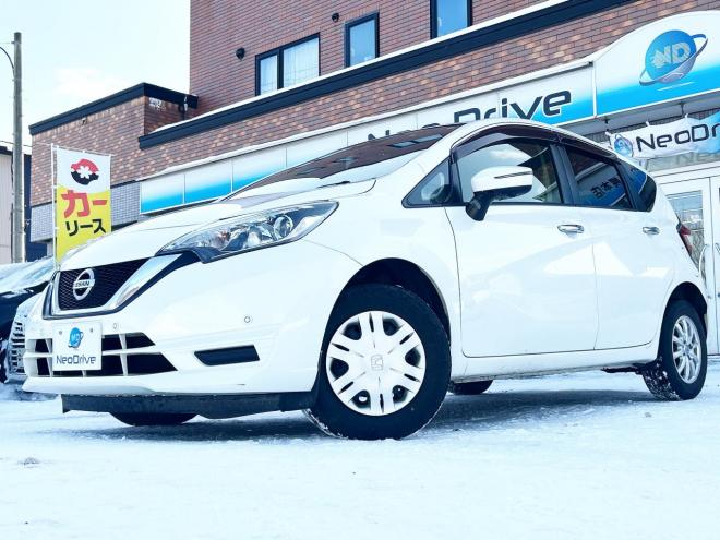 ノート1.2X FOURスマートセーフティED 4WD　ローンが不安な方＜優遇ローン＞本州仕入　寒冷地仕様　エマージェンシーブレーキ 4WD