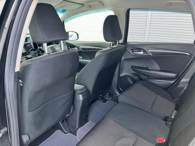 フィットハイブリッドFパッケージ 4WD 1500 5Dr