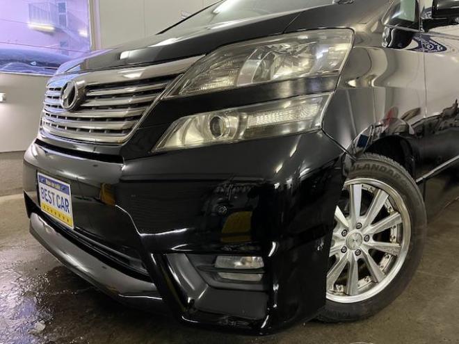 ヴェルファイア２．４Ｚ　プラチナセレクション　寒冷地仕様　禁煙車　パワーバックドア　両側パワースライドドア　ブラックレザーシートカバー　純正ＨＤＤナビ　地デジ　ＤＶＤ再生　Ｂｌｕｅｔｏｏｔｈ　リアフリップダウンモニター　ＨＩＤヘッドライト　ＥＴＣ 4WD 2400 5Dr