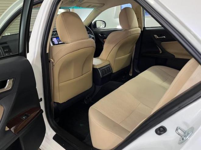 マークX２５０Ｇ　Ｆｏｕｒ　本州仕入　禁煙車　純正１６インチＡＷ　スタッドレスタイヤ付　イクリプスナビ　地デジ　バックカメラ　純正ＨＩＤヘッドライト　エコ＆スノー＆スポーツモード　横滑り防止装置　ＰＵＳＨスタート　スマートキー 4WD 2500 4Dr