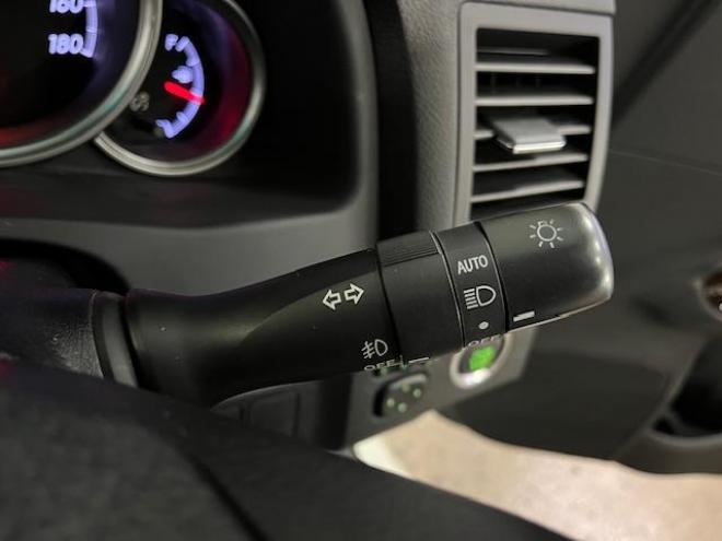 マークX２５０Ｇ　Ｆｏｕｒ　本州仕入　禁煙車　純正１６インチＡＷ　スタッドレスタイヤ付　イクリプスナビ　地デジ　バックカメラ　純正ＨＩＤヘッドライト　エコ＆スノー＆スポーツモード　横滑り防止装置　ＰＵＳＨスタート　スマートキー 4WD 2500 4Dr