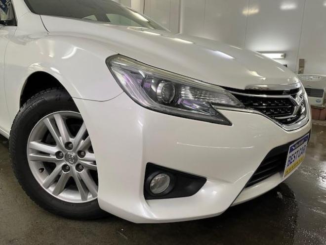 マークX２５０Ｇ　Ｆｏｕｒ　本州仕入　禁煙車　純正１６インチＡＷ　スタッドレスタイヤ付　イクリプスナビ　地デジ　バックカメラ　純正ＨＩＤヘッドライト　エコ＆スノー＆スポーツモード　横滑り防止装置　ＰＵＳＨスタート　スマートキー 4WD 2500 4Dr