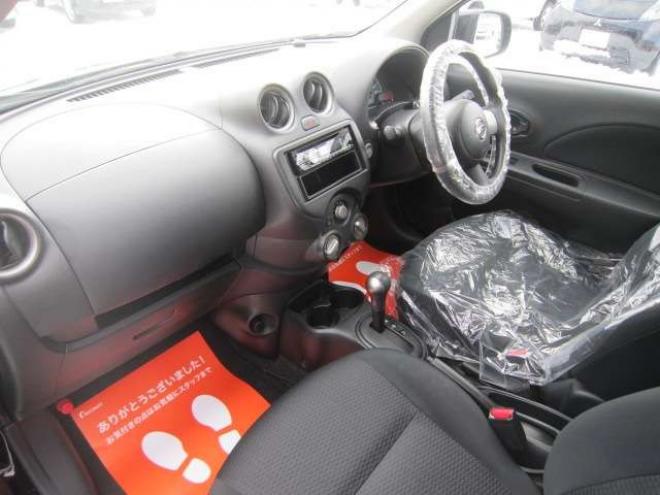 マーチ1.2 12X FOUR 4WD　切替式4WD プッシュスタート スマートキー エンジンスターター リア5面フイルム張り ルーフアンテナ 社外アルミ タイミングチェーン車 過去整備記録簿 1200