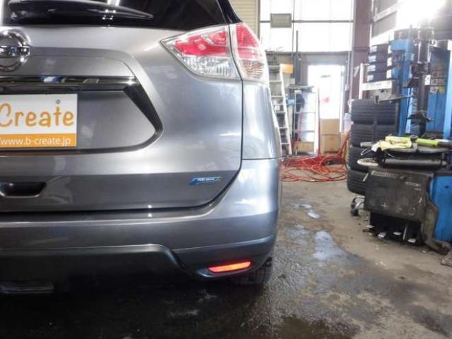 エクストレイル2.0 20S 2列車 4WD　ナビ・TV・B/T・Bカメラ・Aストップ・ライトレベライザー・ECOモード・VDC・カプロンシート・キーレス・社外AW 2000