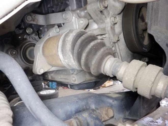 エクストレイル2.0 20S 2列車 4WD　ナビ・TV・B/T・Bカメラ・Aストップ・ライトレベライザー・ECOモード・VDC・カプロンシート・キーレス・社外AW 2000