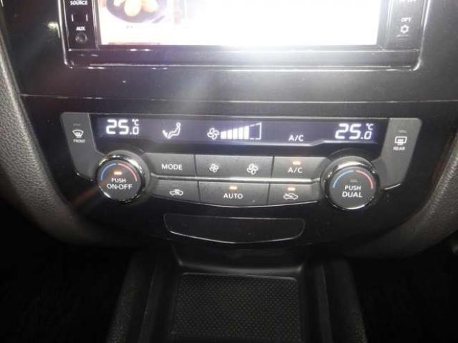 エクストレイル2.0 20X エマージェンシーブレーキパッケージ 2列車 4WD　ナビ・TV・Bluetooth・Bカメラ・LEDヘッド・プッシュスタート・LEDヘッドライト・エマブレ・クリアランスソナー・前席シートヒーター・レーンキープ 2000