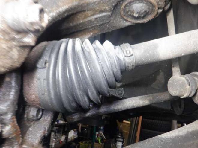 エクストレイル2.0 20X エマージェンシーブレーキパッケージ 2列車 4WD　ナビ・TV・Bluetooth・Bカメラ・LEDヘッド・プッシュスタート・LEDヘッドライト・エマブレ・クリアランスソナー・前席シートヒーター・レーンキープ 2000