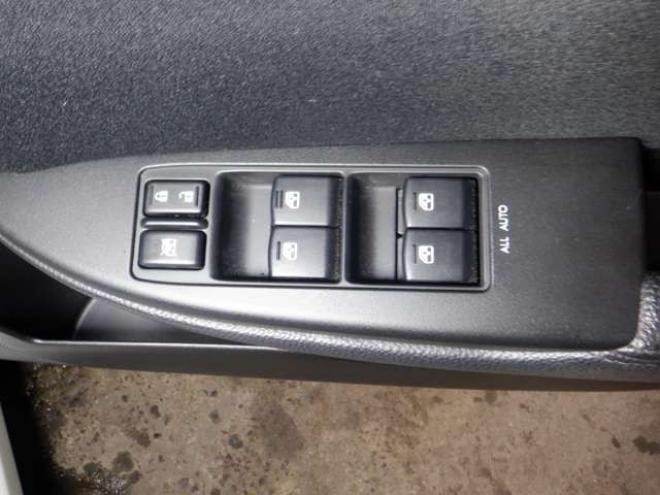 レガシィワゴン2.5 i アイサイト 4WD　本州仕入・後期型・ナビ・TV・B/T・Bカメラ・スマートキー・プッシュスタート・HID・電動シート・フォグランプ・ETC・ヘッドライトウォッシャー・クルコン・衝突軽減・アイドリングストップ・ 2500