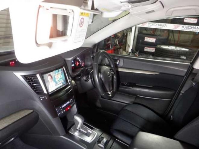 レガシィワゴン2.5 i アイサイト 4WD　本州仕入・後期型・ナビ・TV・B/T・Bカメラ・スマートキー・プッシュスタート・HID・電動シート・フォグランプ・ETC・ヘッドライトウォッシャー・クルコン・衝突軽減・アイドリングストップ・ 2500