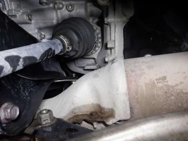 レヴォーグ1.6 GT-S アイサイト 4WD　ナビ・B/T・TV・Bカメラ・ETC・クルコン　本州仕入　USB接続　バックカメラ　サイドカメラ　パワーシート　BSM　LEDヘッドライト　フォグ 1600