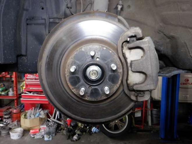 インプレッサスポーツ 2.0 i-L アイサイト 4WD　ブラックレザーセレクション　本州仕入れ　4WD　MOPナビ　B/T　TV　バックカメラ　ETC　クルコン　シートヒーター　レザーシート　衝突軽減　LEDヘッドライト　フォグランプ　ドアバイザー　スマートキー 2000