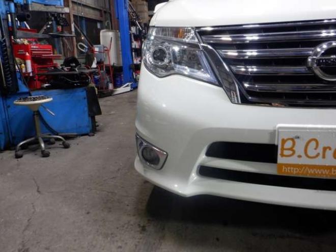 セレナ2.0 ハイウェイスター 4WD　本州仕入・ナビ・TV・Bカメラ・パワスラ・車検新規2年・リア修復済・後期型・エマブレ・リアモニター・ETC・クルコン・アイドリングストップ 2000