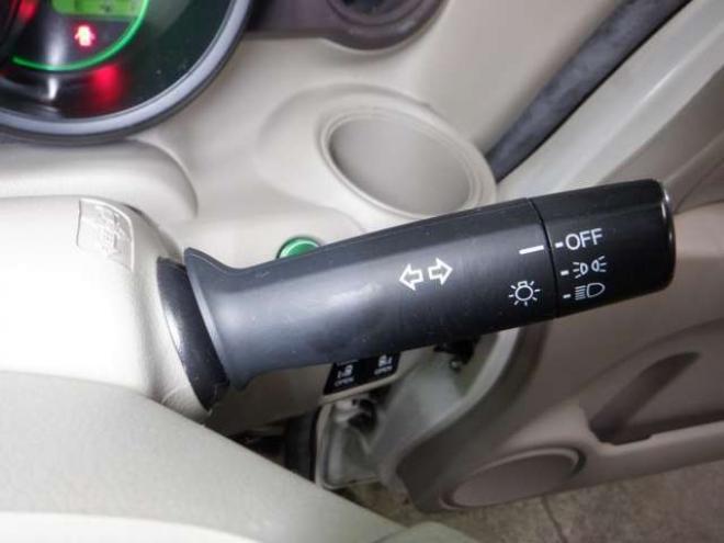 N-BOXG Lパッケージ 4WD　本州仕入・ナビ・TV・Bカメラ・両側電動 660