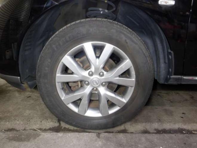 ムラーノ2.5 250XV FOUR 4WD　本州仕入・後期型・メーカーナビ・TV・Bカメラ・サイドカメラ・B/T・革シート・インテリキー・プッシュスタート・ETC・前席パワーシート・クルコン・HID・シートヒーター・フォグランプ・BOSEサウンド 2500