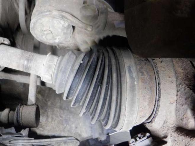 アイシス1.8 プラタナ 4WD　ナビ・TV・B/T・Bカメラ・パワスラ・寒冷地仕様・クリアランスソナー・ETC・リアヒーター・スマートキー・プッシュスタート・社外エンスタ・フォグランプ・オートエアコン 1800