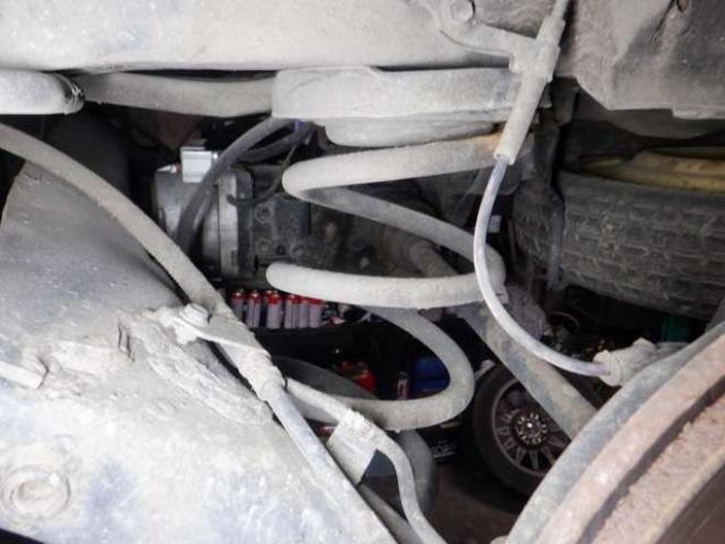 アイシス1.8 プラタナ 4WD　ナビ・TV・B/T・Bカメラ・パワスラ・寒冷地仕様・クリアランスソナー・ETC・リアヒーター・スマートキー・プッシュスタート・社外エンスタ・フォグランプ・オートエアコン 1800