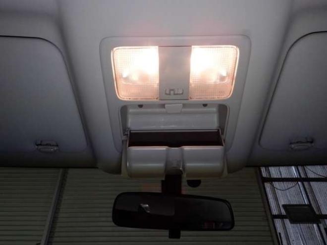 エクストレイル2.0 20Xtt 4WD　ナビ・TV・B/T・Bカメラ・後期型・カプロンシート・キセノン・全席シートヒーター・クルコン・インテリキー・純正AW・フォグランプ・ルーフレール・ETC 2000