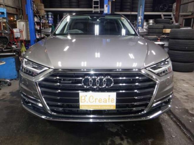 アウディA8 55 TFSI クワトロ 4WD　本州仕入・ナビ・TV・B/T・サンルーフ・黒革・360°カメラ・LEDヘッドライト・後席リモート・BANG&OLUSENサウンド・電動トランク・全席電動シート・全席パワークロージングドア・ヘッドアップディスプレイ 3000